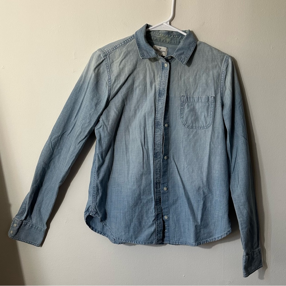 American Eagle denim button up